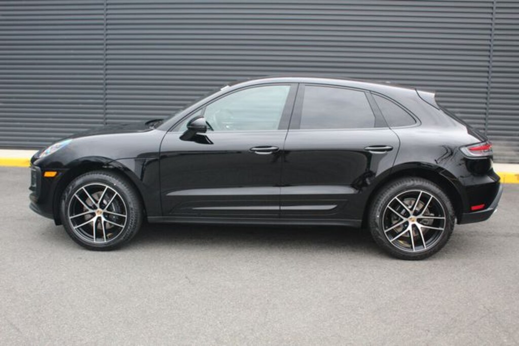 New 2026 Porsche Macan SUV
