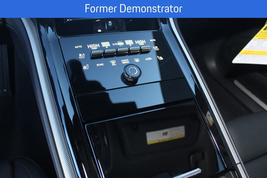 2026 Porsche Panamera Base - Photo 16