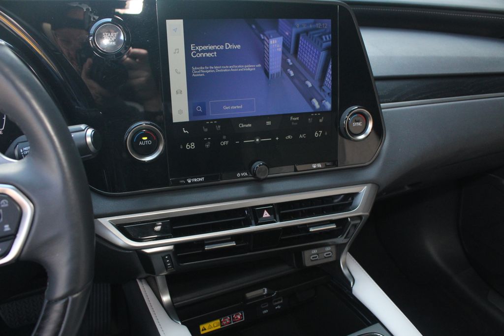 2024 Lexus RX 350 - Photo 18