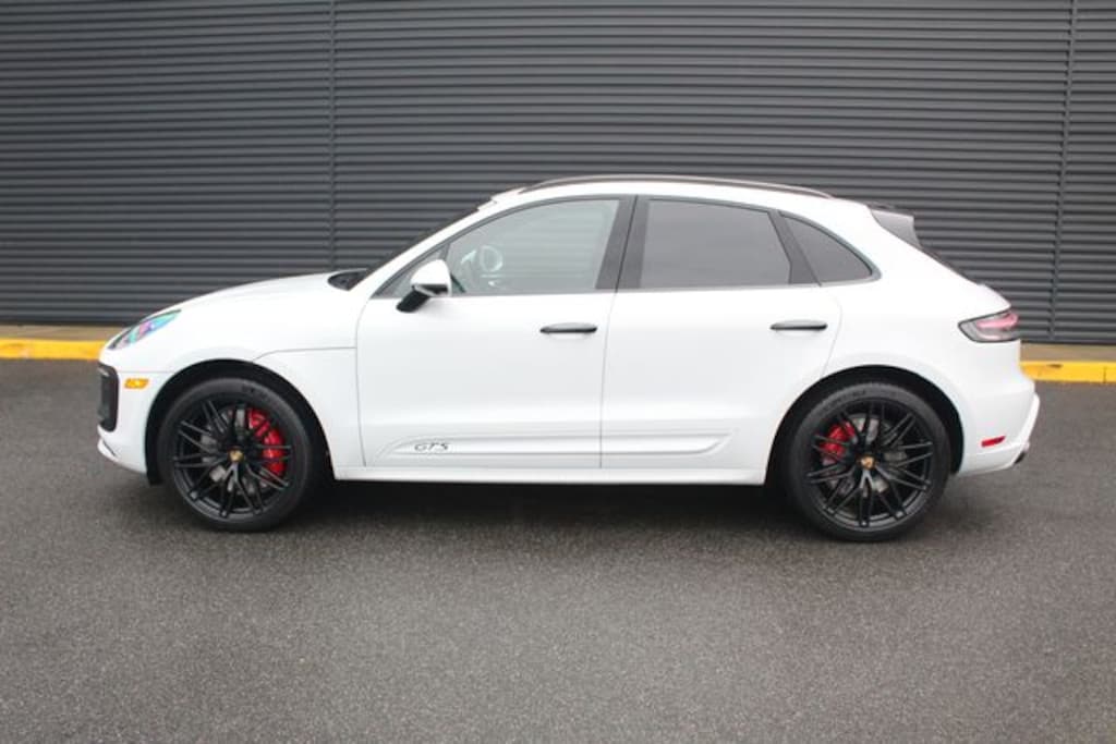 New 2026 Porsche Macan GTS SUV