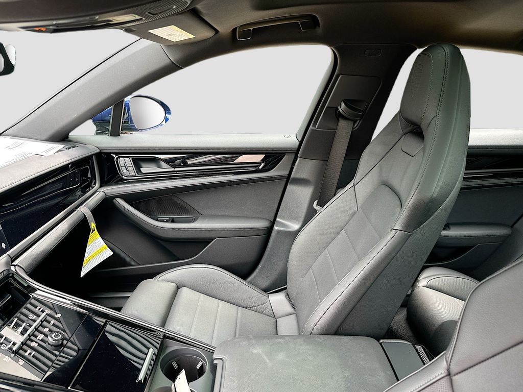 2026 Porsche Panamera Base - Photo 26
