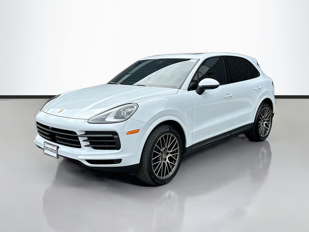 2023 Porsche Cayenne Platinum Edition's photo