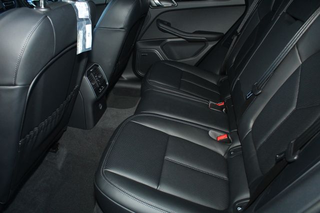 2026 Porsche Macan S - Photo 23