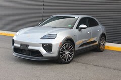 2025 Porsche Macan Electric 4S