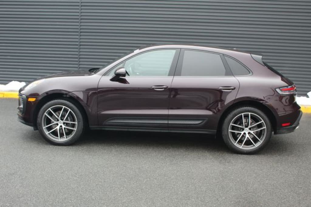 Certified 2025 Porsche Macan SUV