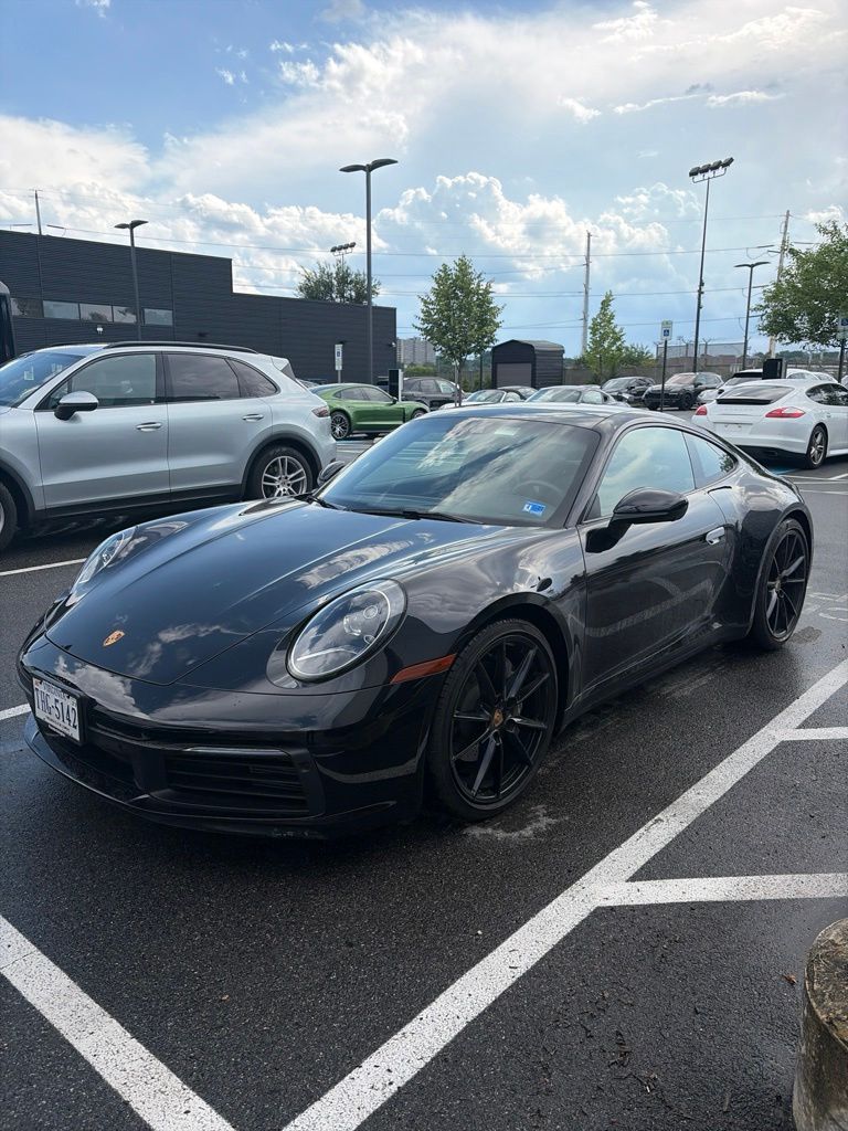 2022 Porsche 911 Coupe 