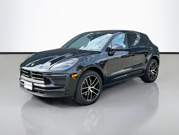 2026 Porsche Macan SUV