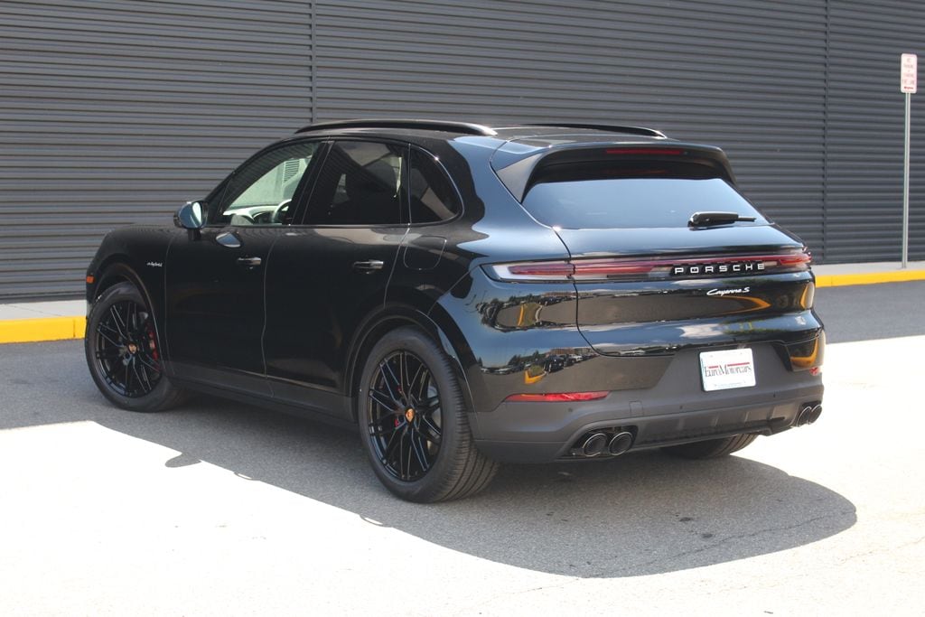New 2026 Porsche Cayenne E-Hybrid S SUV