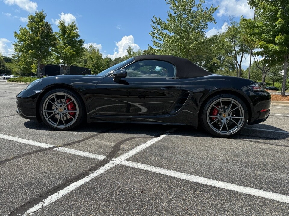 2020 Porsche Boxster S photo 2