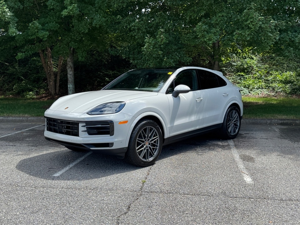 2025 Porsche Cayenne Coupe SUV 