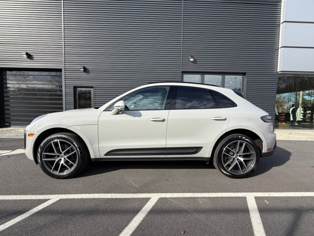 Used 2025 Porsche Macan SUV
