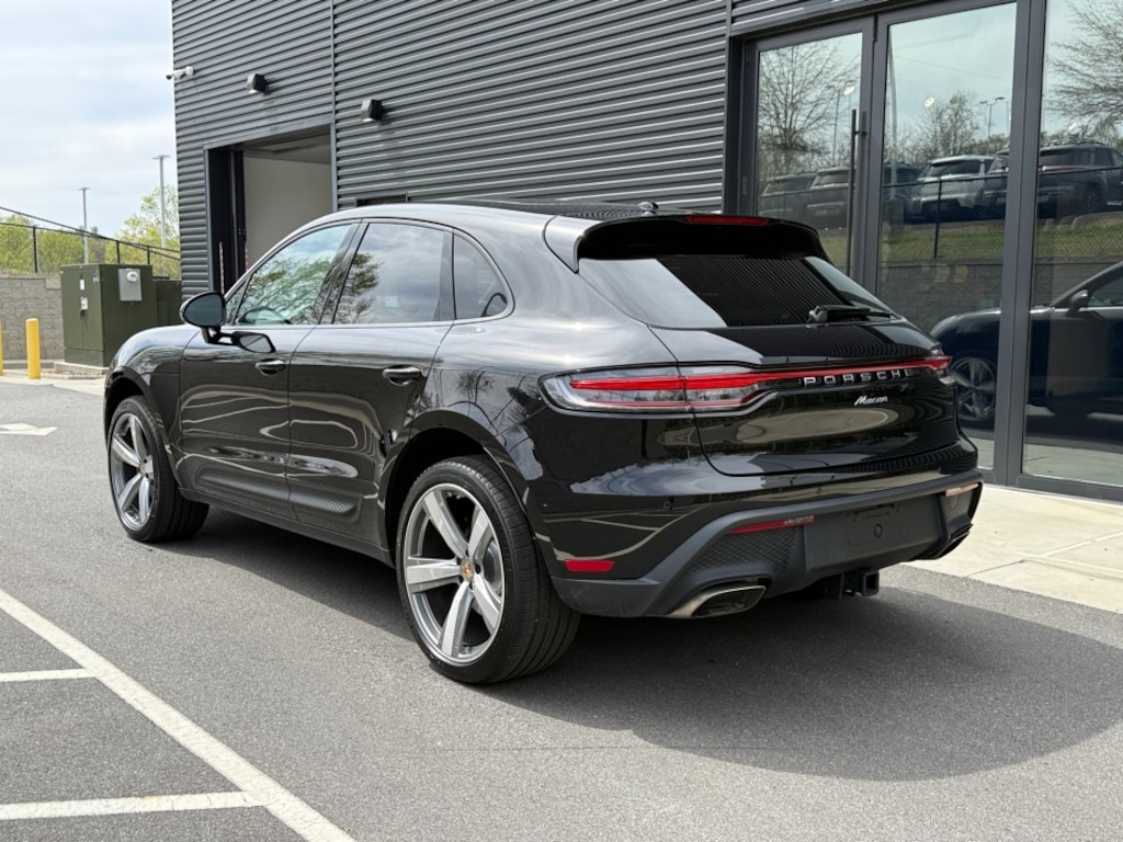 Used 2026 Porsche Macan T SUV