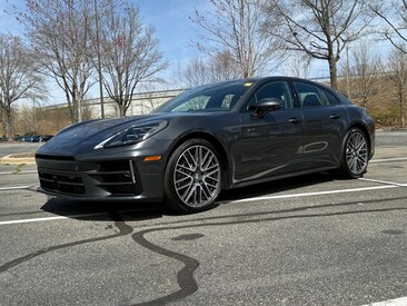 2025 Porsche Panamera E-Hybrid 4 Hatchback