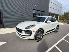 2026 Porsche Macan SUV