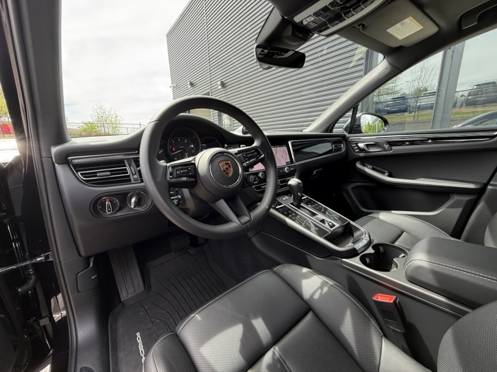 Used 2026 Porsche Macan T SUV