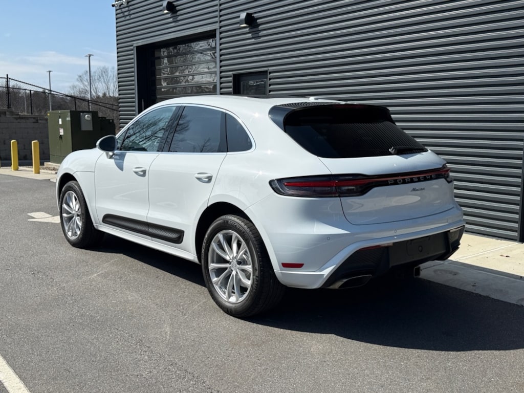 Used 2025 Porsche Macan SUV