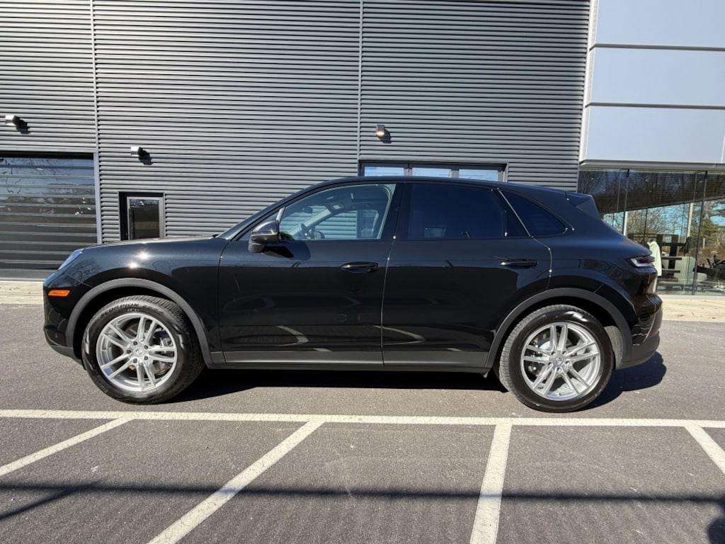 Used 2025 Porsche Cayenne SUV
