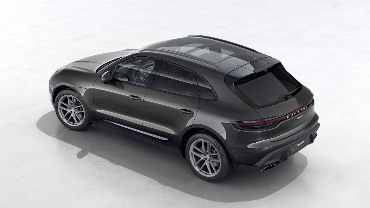 2026 Porsche Macan T photo 4