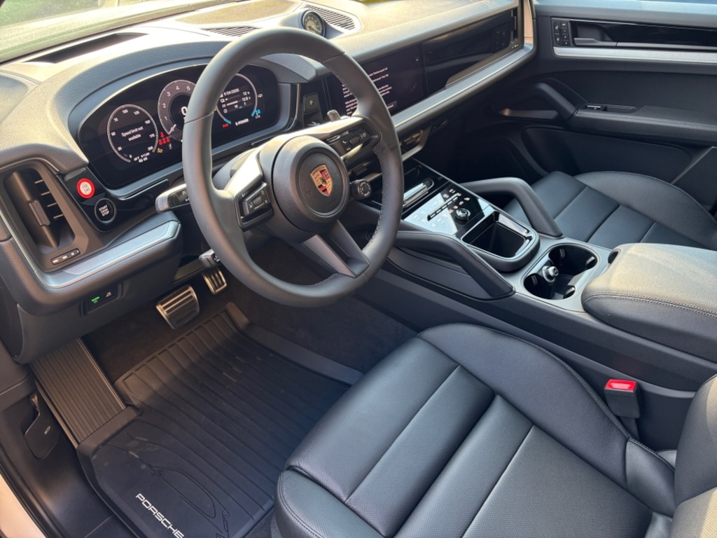 New 2025 Porsche Cayenne E-Hybrid S SUV