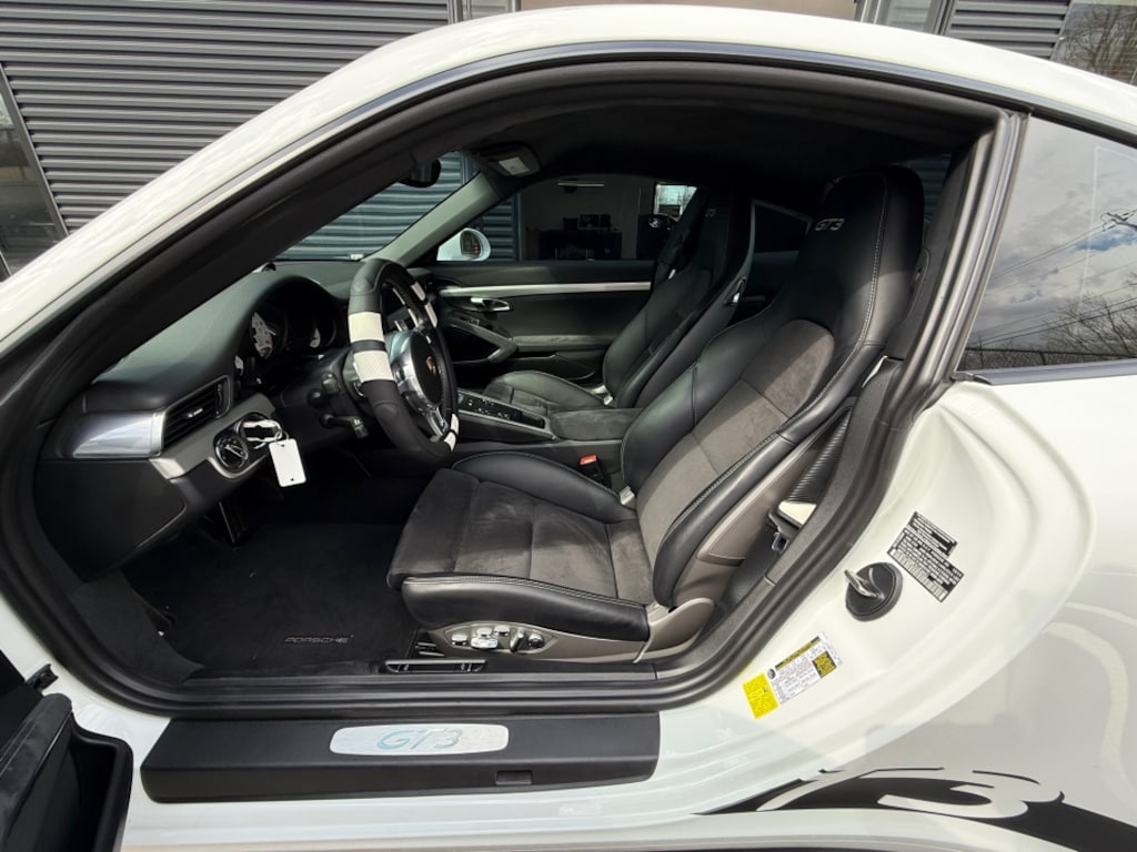 Certified 2015 Porsche 911 GT3 Coupe