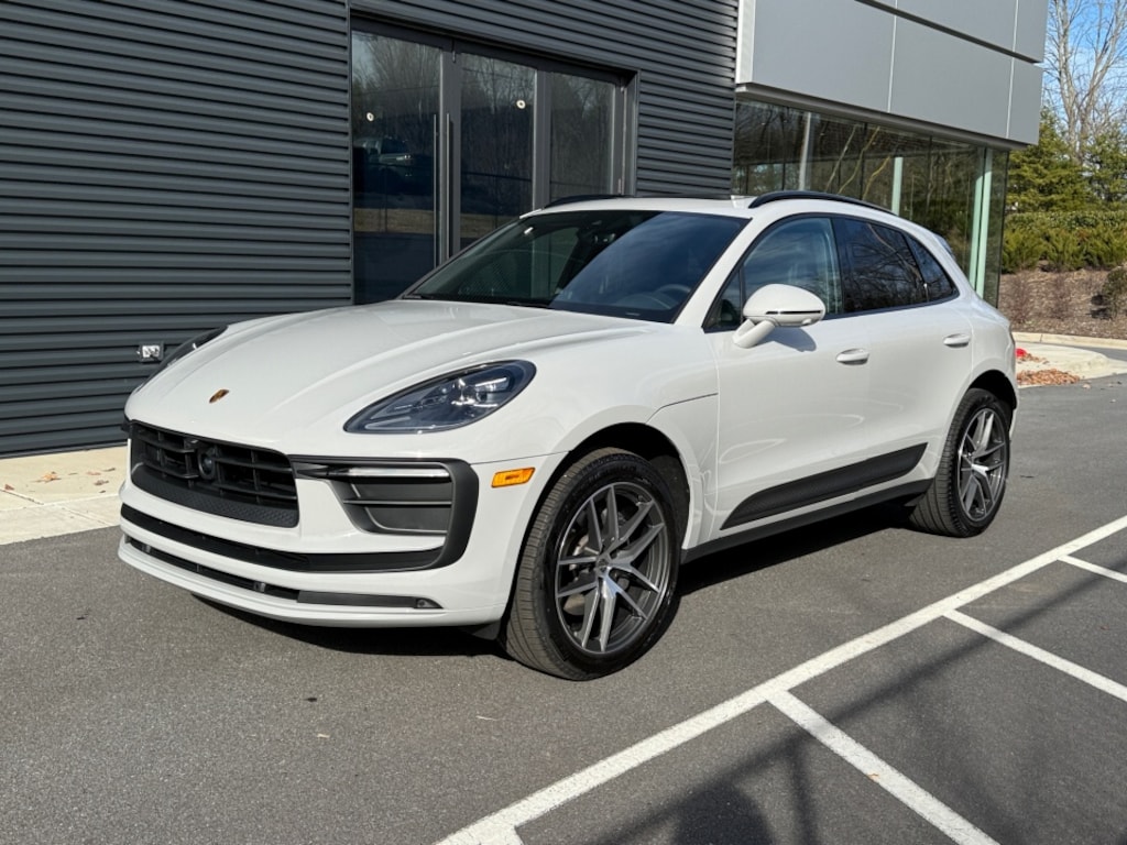 Used 2025 Porsche Macan SUV
