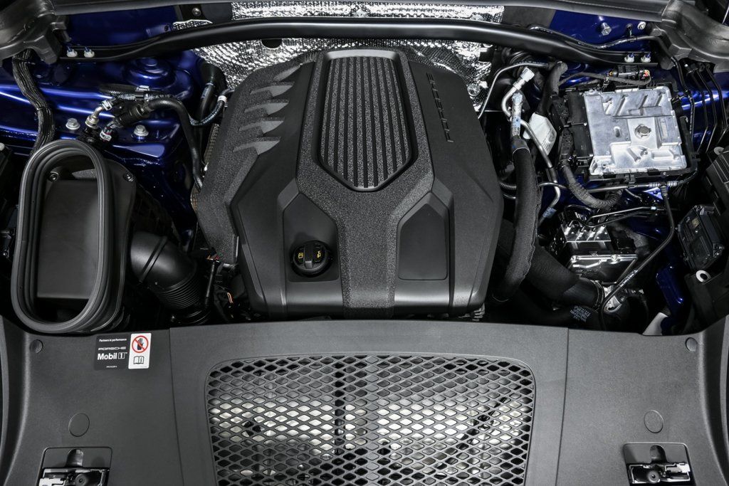 2026 Porsche Macan Base - Photo 35