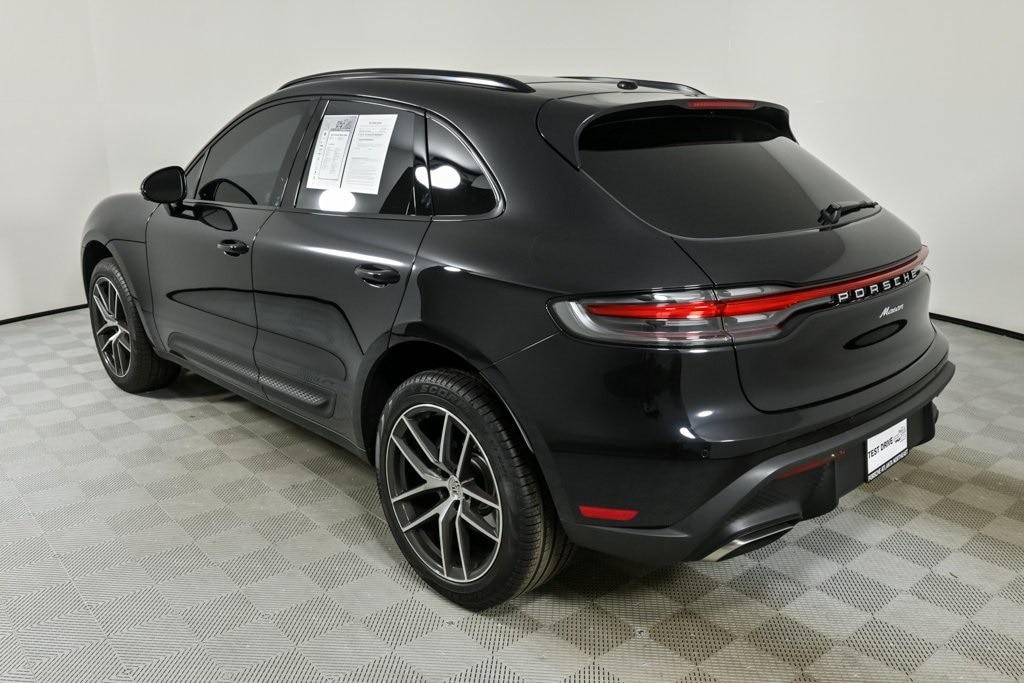 Certified 2024 Porsche Macan Base SUV