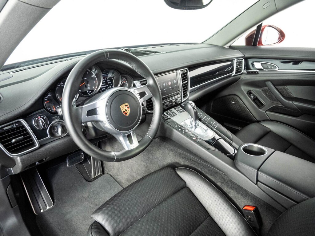 Certified 2016 Porsche Panamera 4 Hatchback