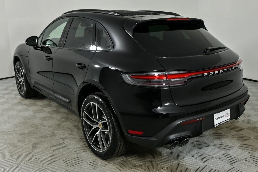 New 2026 Porsche Macan Base SUV