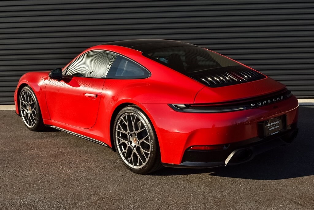 2025 Porsche 911 Coupe photo 3