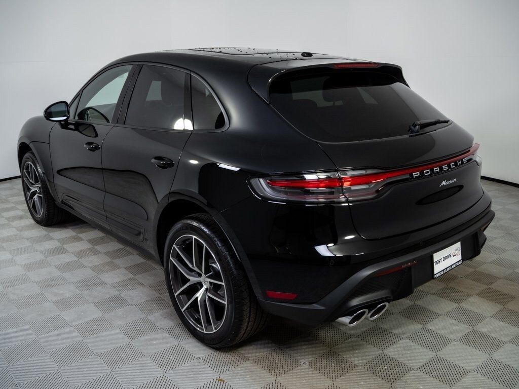 New 2026 Porsche Macan Base SUV
