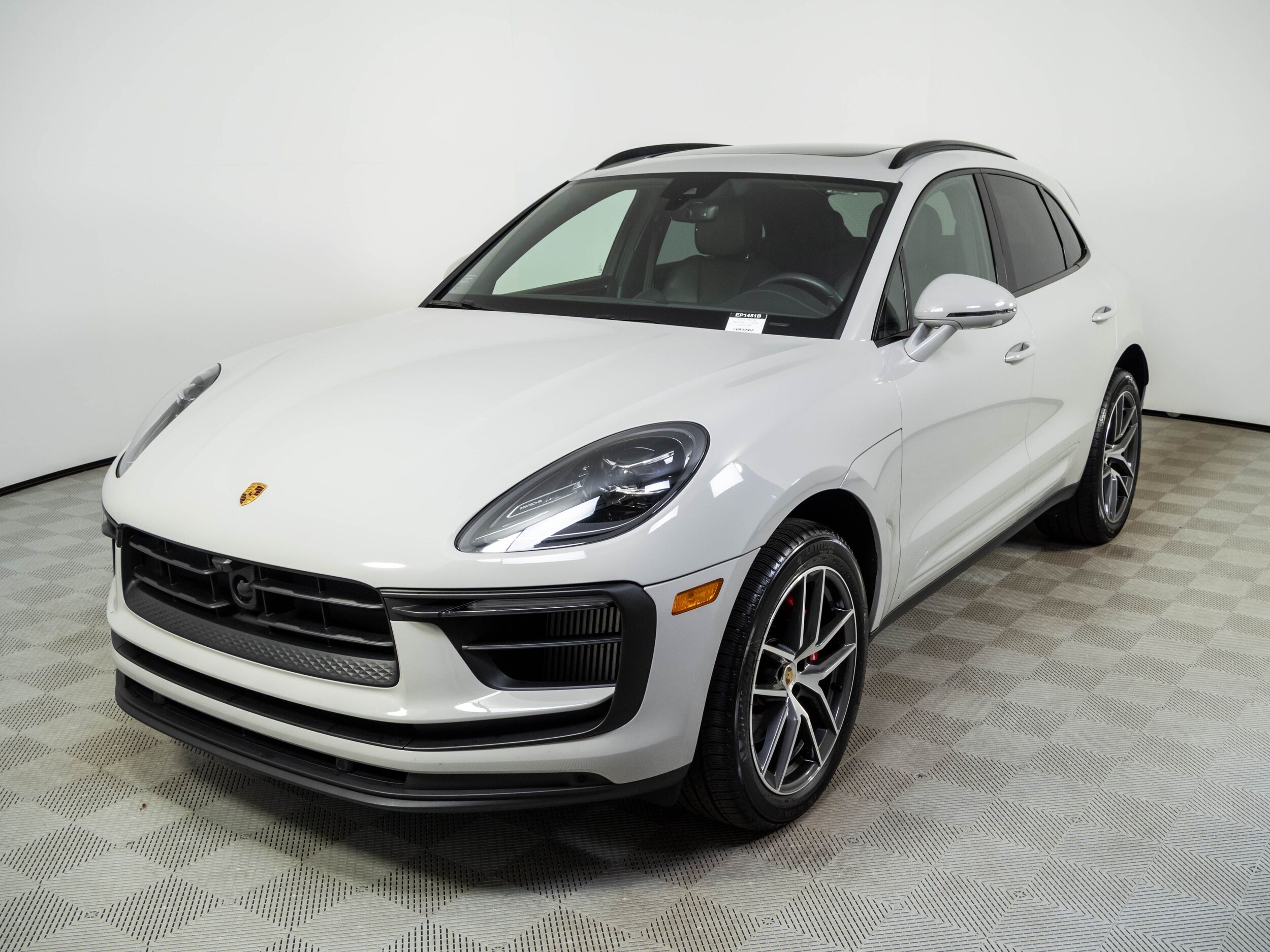 2024 Porsche Macan