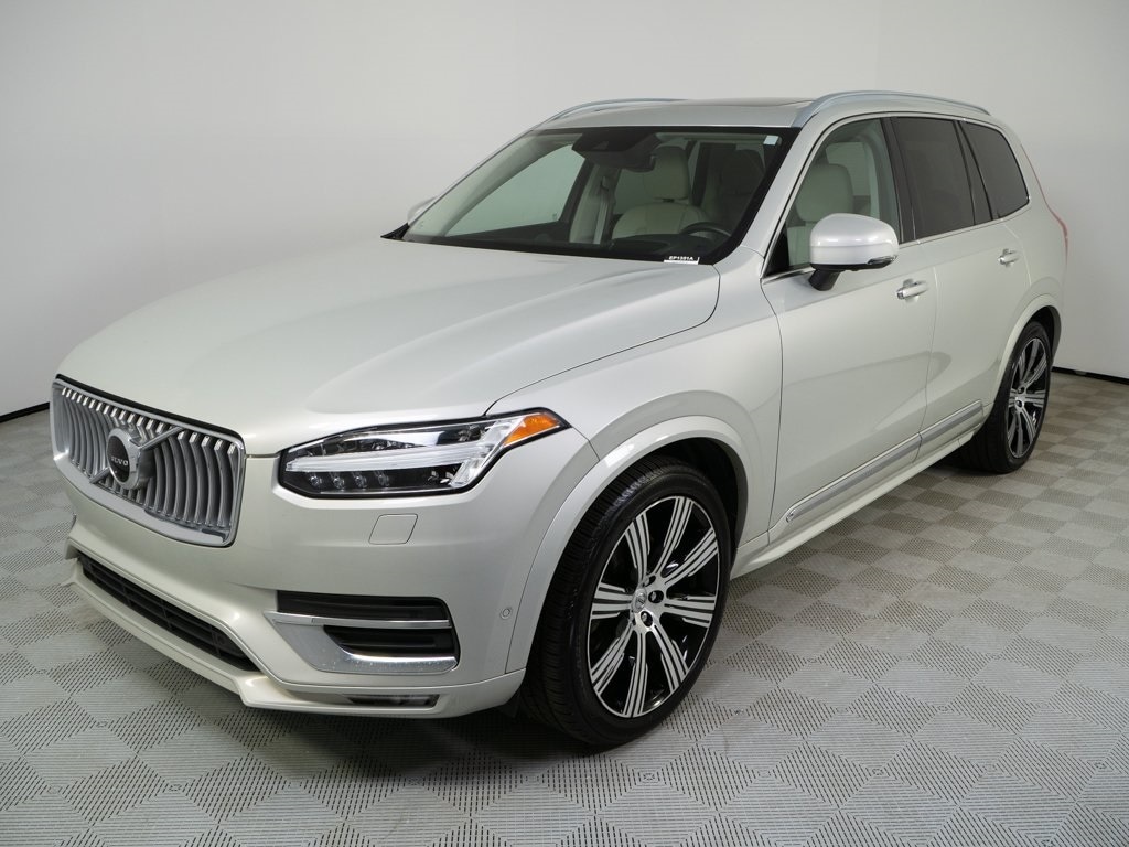 2021 Volvo XC90 Inscription's photo