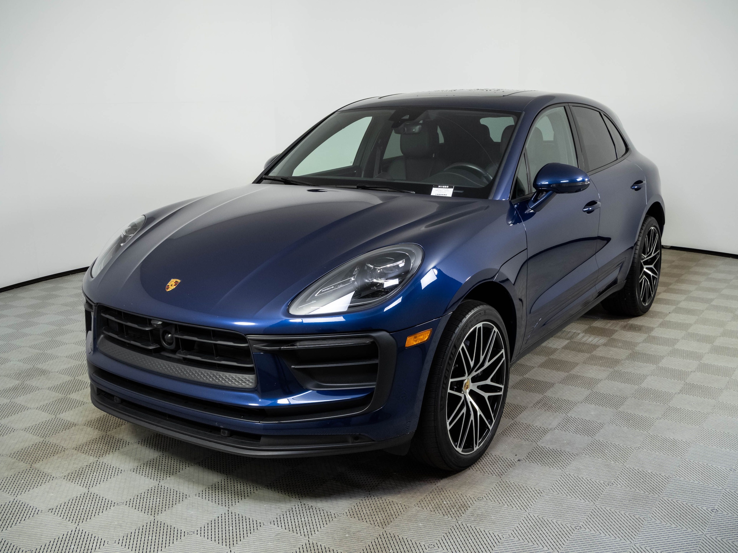 2023 Porsche Macan