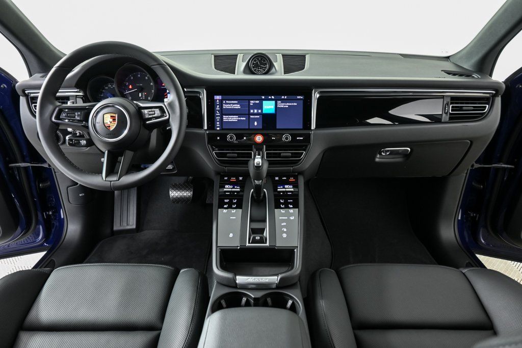 2026 Porsche Macan Base - Photo 19