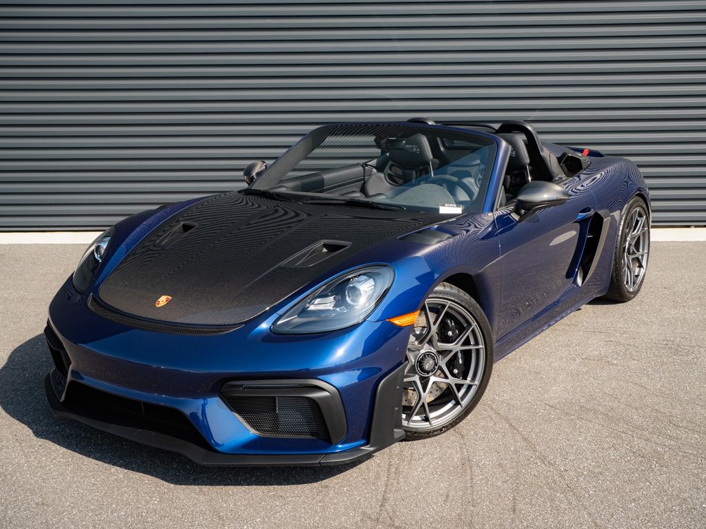 2025 Porsche 718 Spyder RS's photo