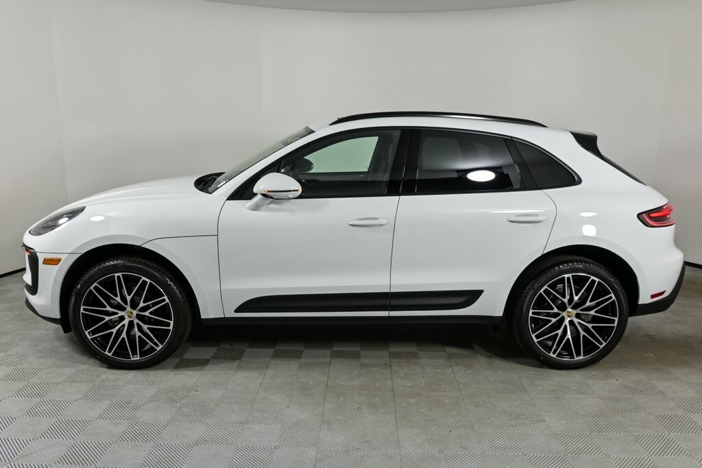 New 2026 Porsche Macan Base SUV