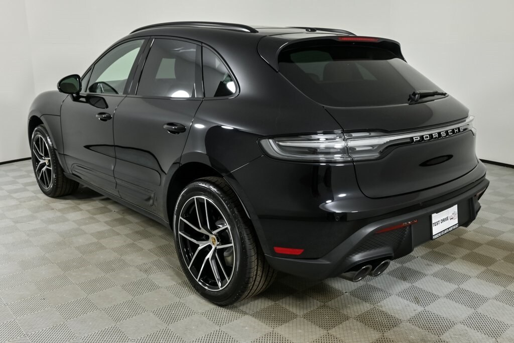 New 2026 Porsche Macan Base SUV