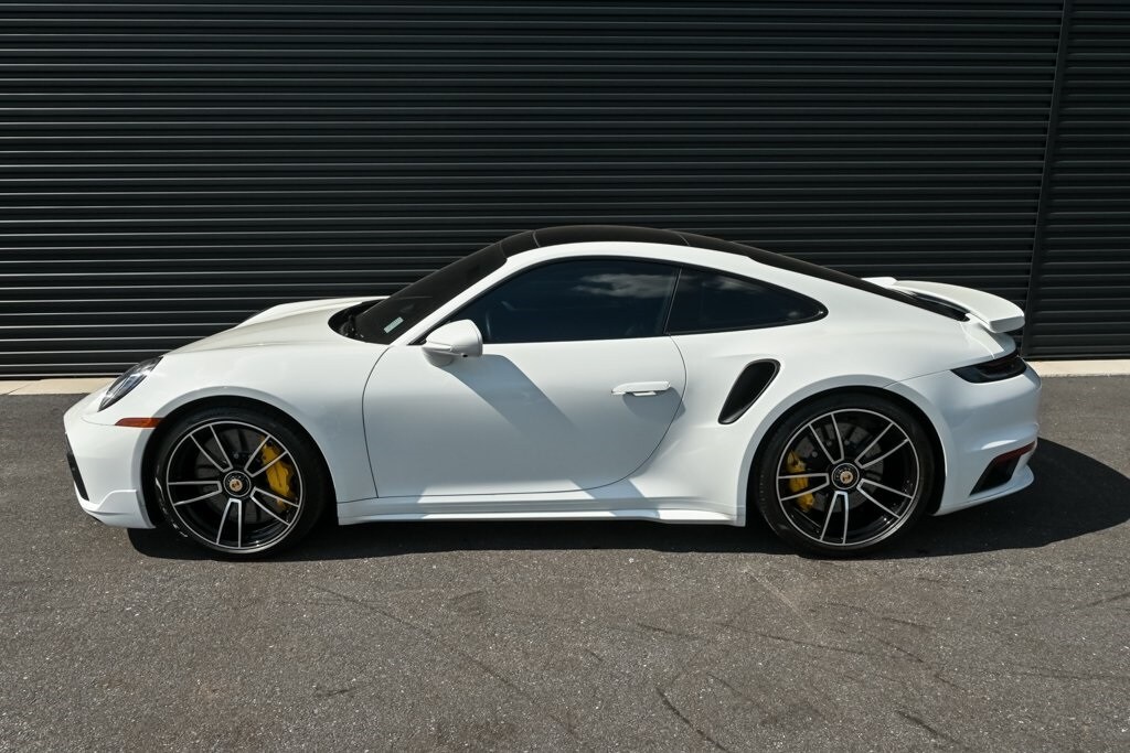 2024 Porsche 911 Turbo S photo 2