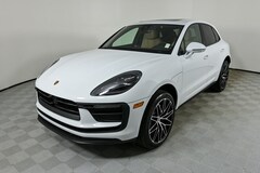 2026 Porsche Macan Base SUV