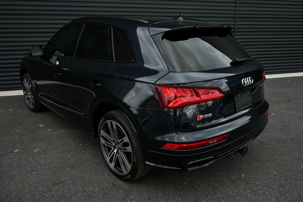 2020 Audi SQ5 Premium Plus photo 2