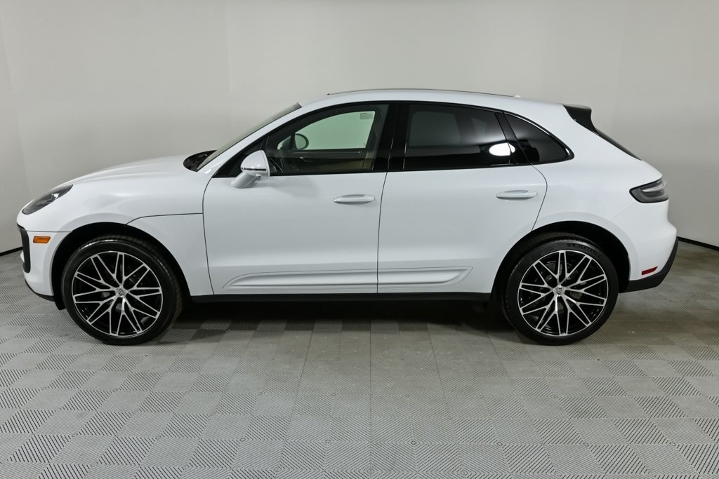 New 2026 Porsche Macan Base SUV