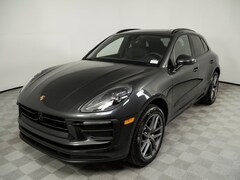 2026 Porsche Macan Base SUV