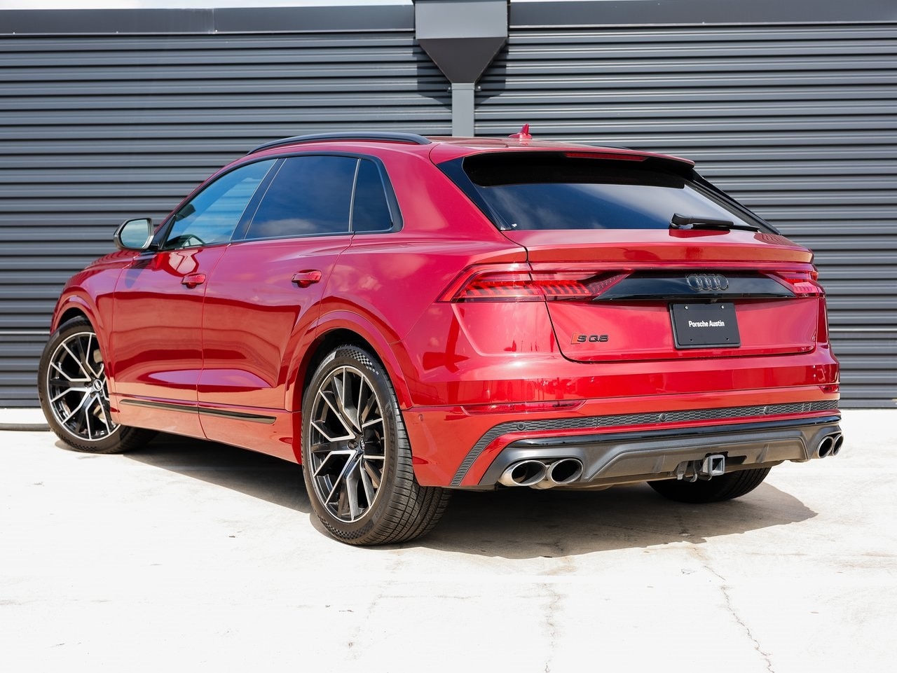2021 Audi SQ8 Prestige photo 3