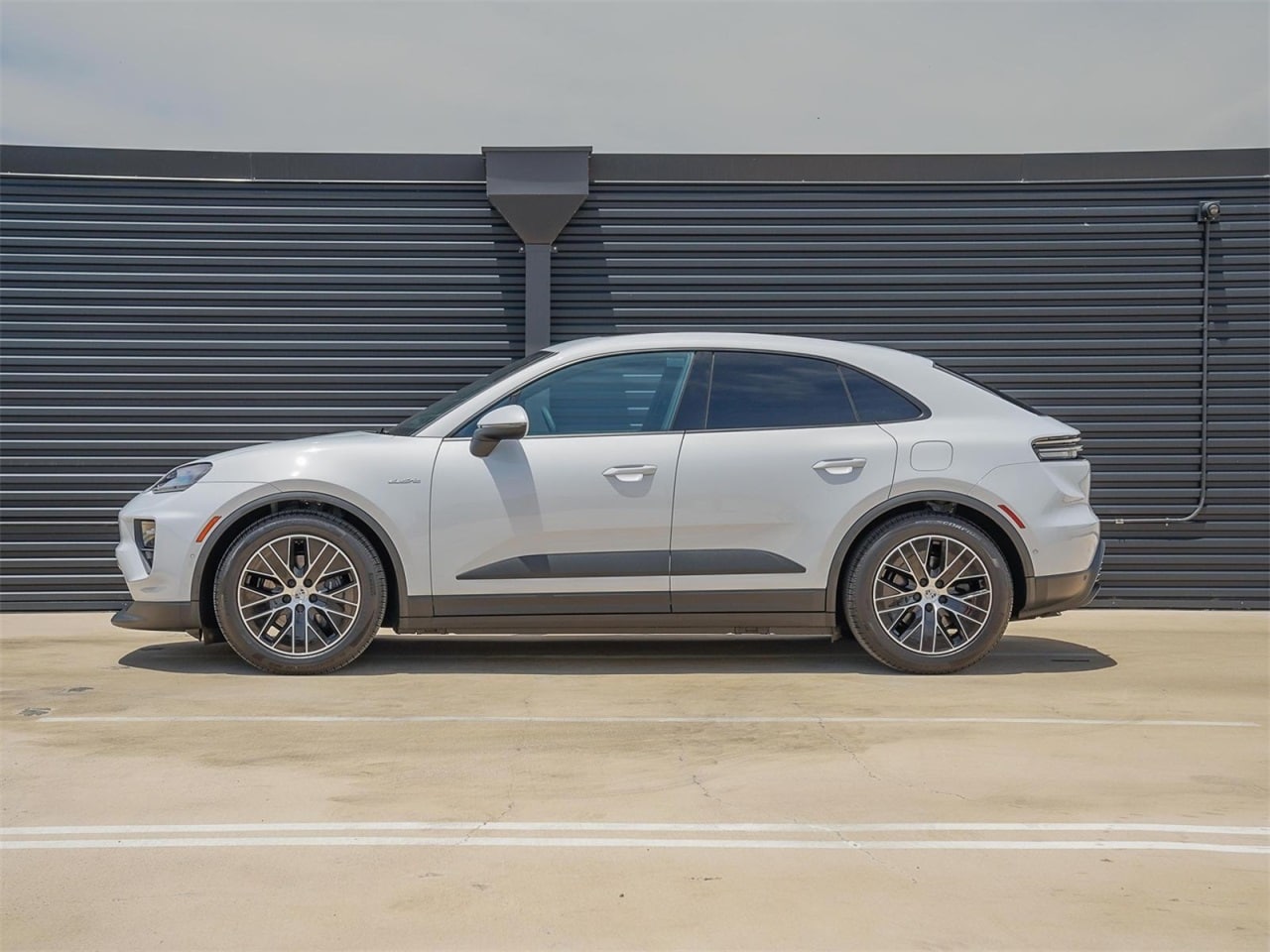 Certified 2025 Porsche Macan Base with VIN WP1AA2A57SLB00748 for sale in Austin, TX