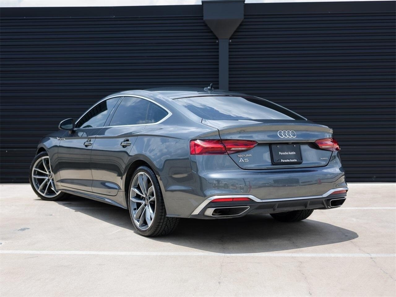 2022 Audi A5 S line Quattro Premium Plus photo 3