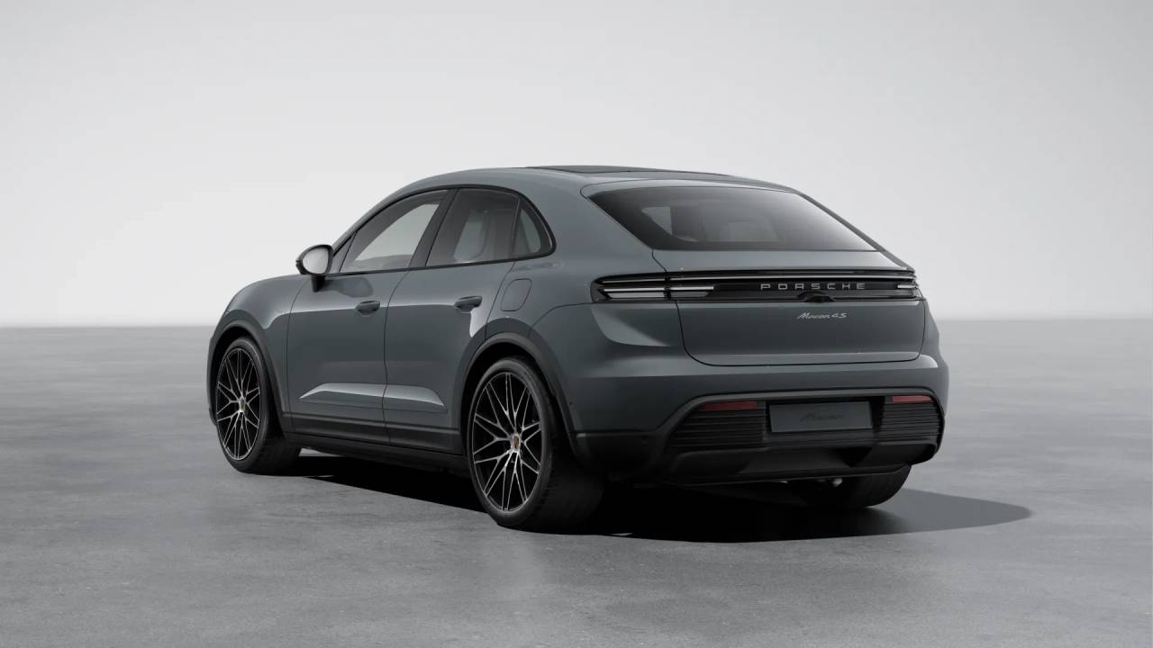 2025 Porsche Macan Electric photo 3