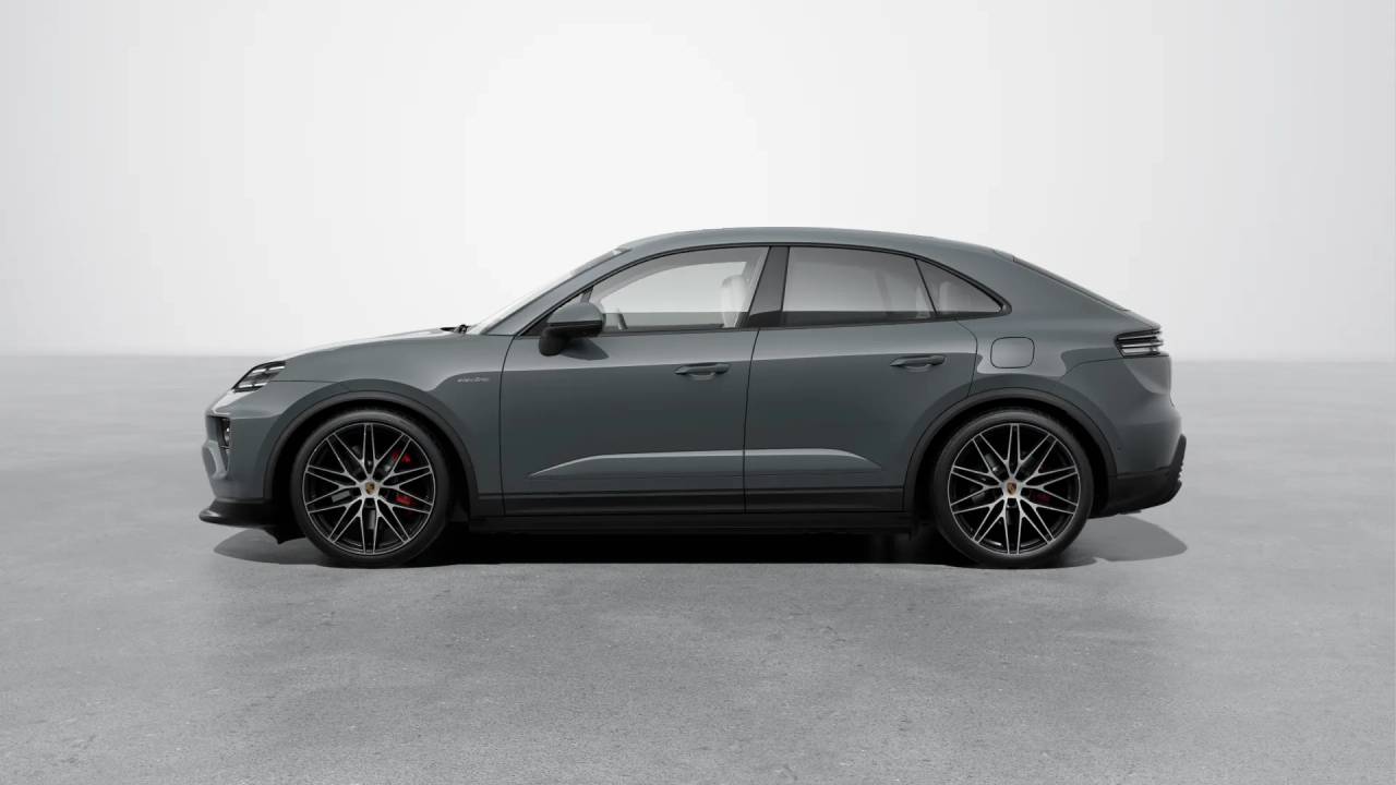 2025 Porsche Macan Electric photo 2