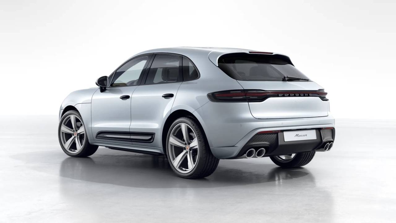 2026 Porsche Macan T photo 3