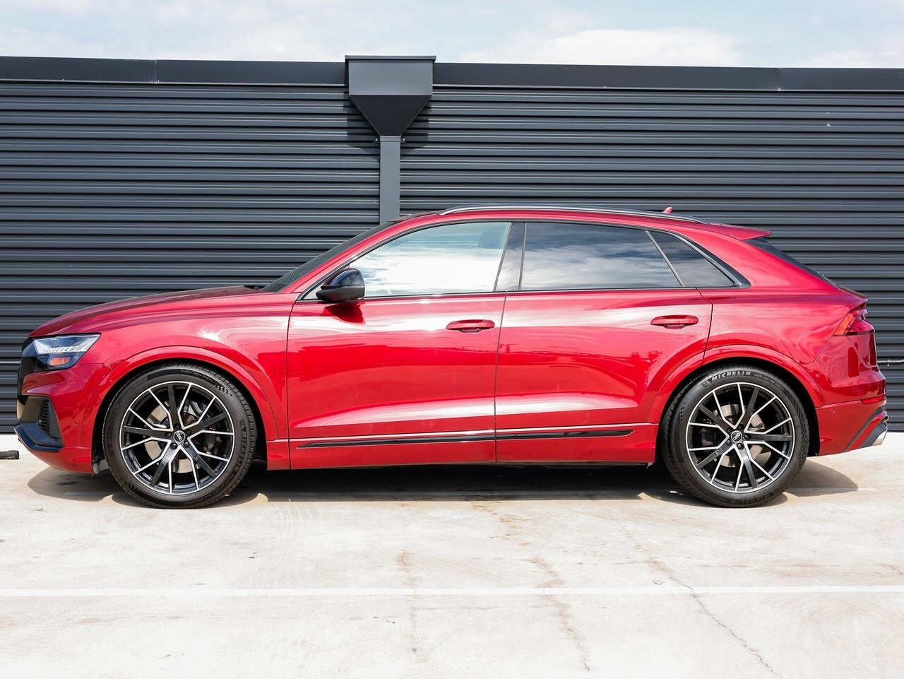 2021 Audi SQ8 Prestige photo 2